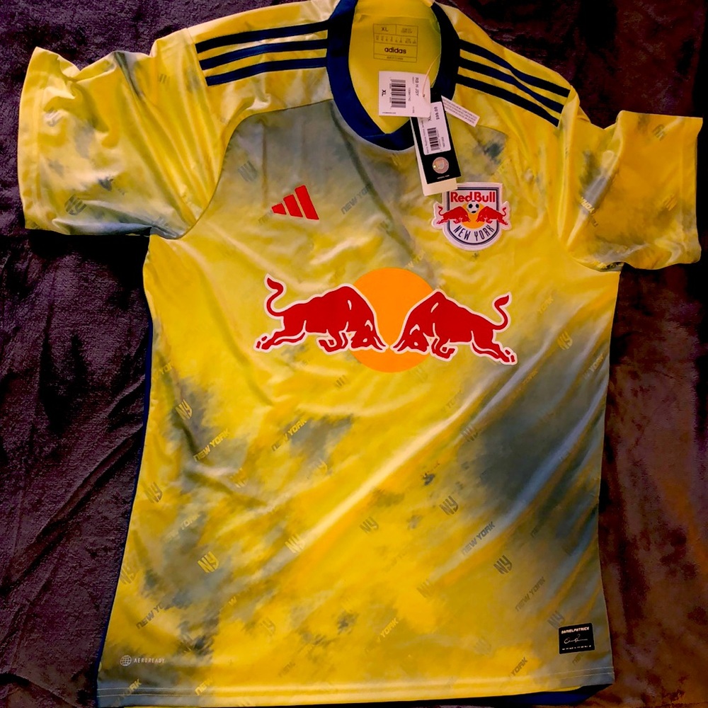 NWT NY RED BULLS 2023-2024 ADDIDAS HOME JERSEY